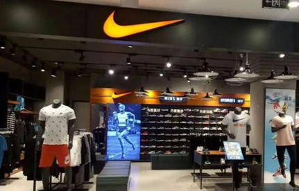  名牌服装进口清关进口关税是几多？怎么清关？